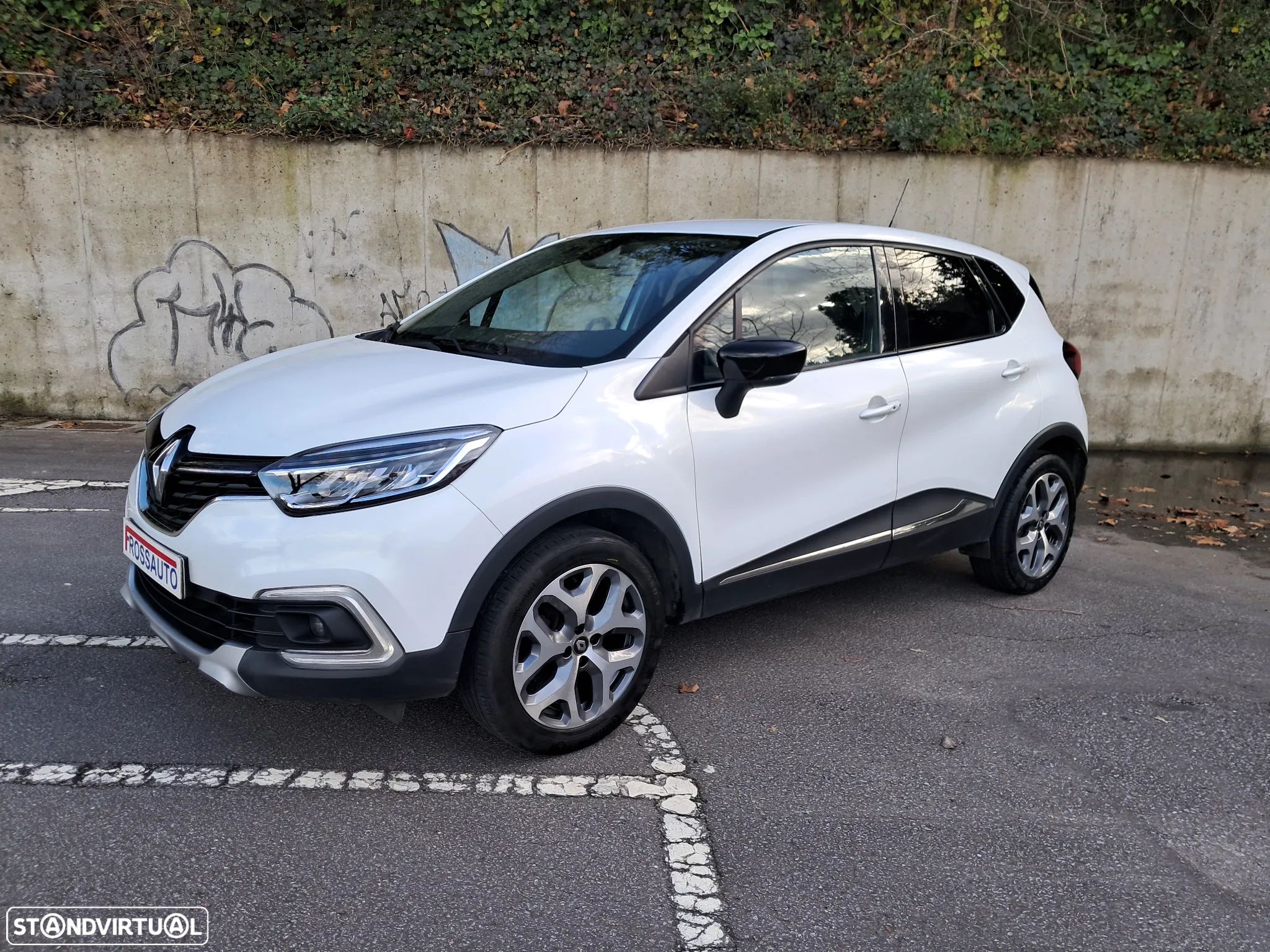 Renault Captur 0.9 TCE Exclusive - 1