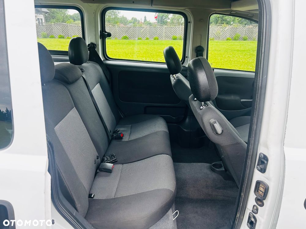 Opel Combo Tour Enjoy - 18