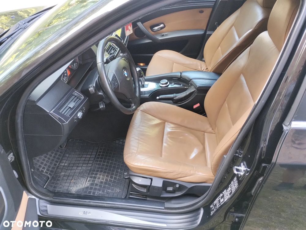 BMW Seria 5 - 12