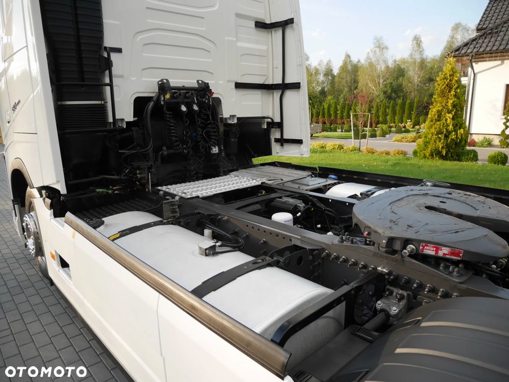 Volvo FH 500KM STANDARD/ EURO-6/KLIMA POSTOJOWA/Stan Idealny - 8