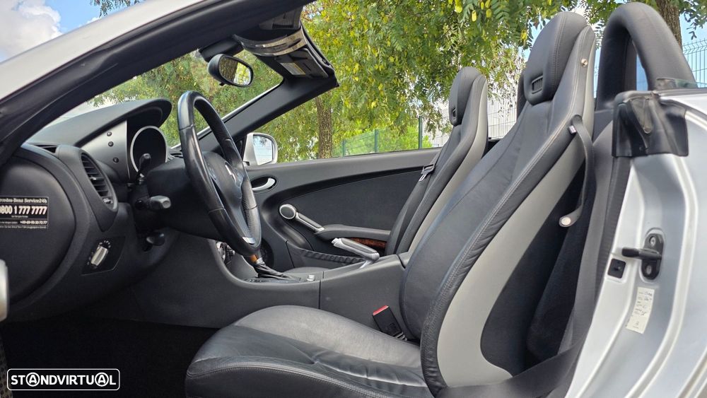 Mercedes-Benz SLK 200 Kompressor Auto Sport Edition - 24