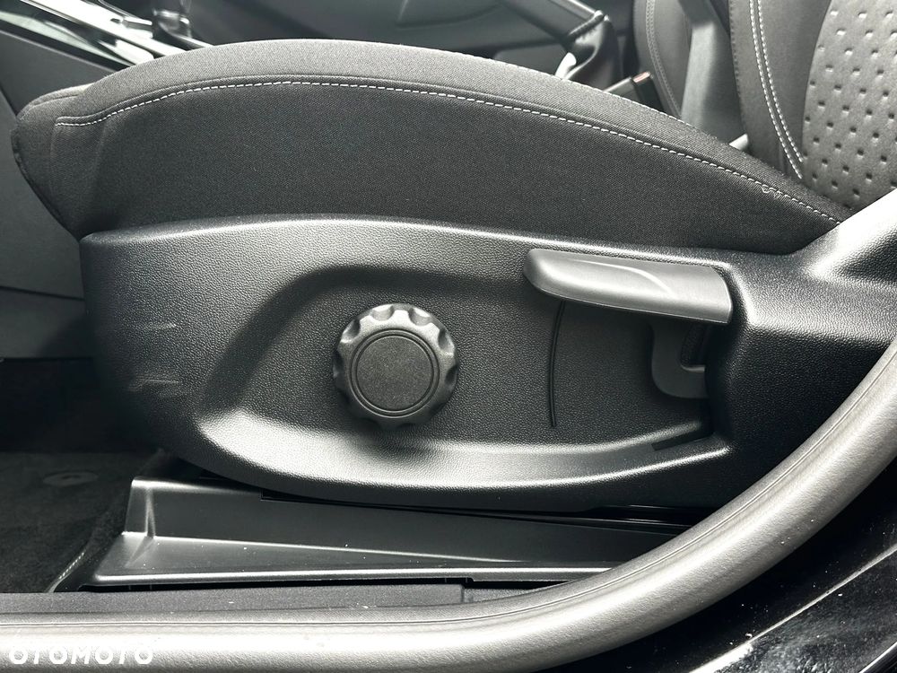 Ford Puma 1.0 EcoBoost mHEV Titanium DCT - 18