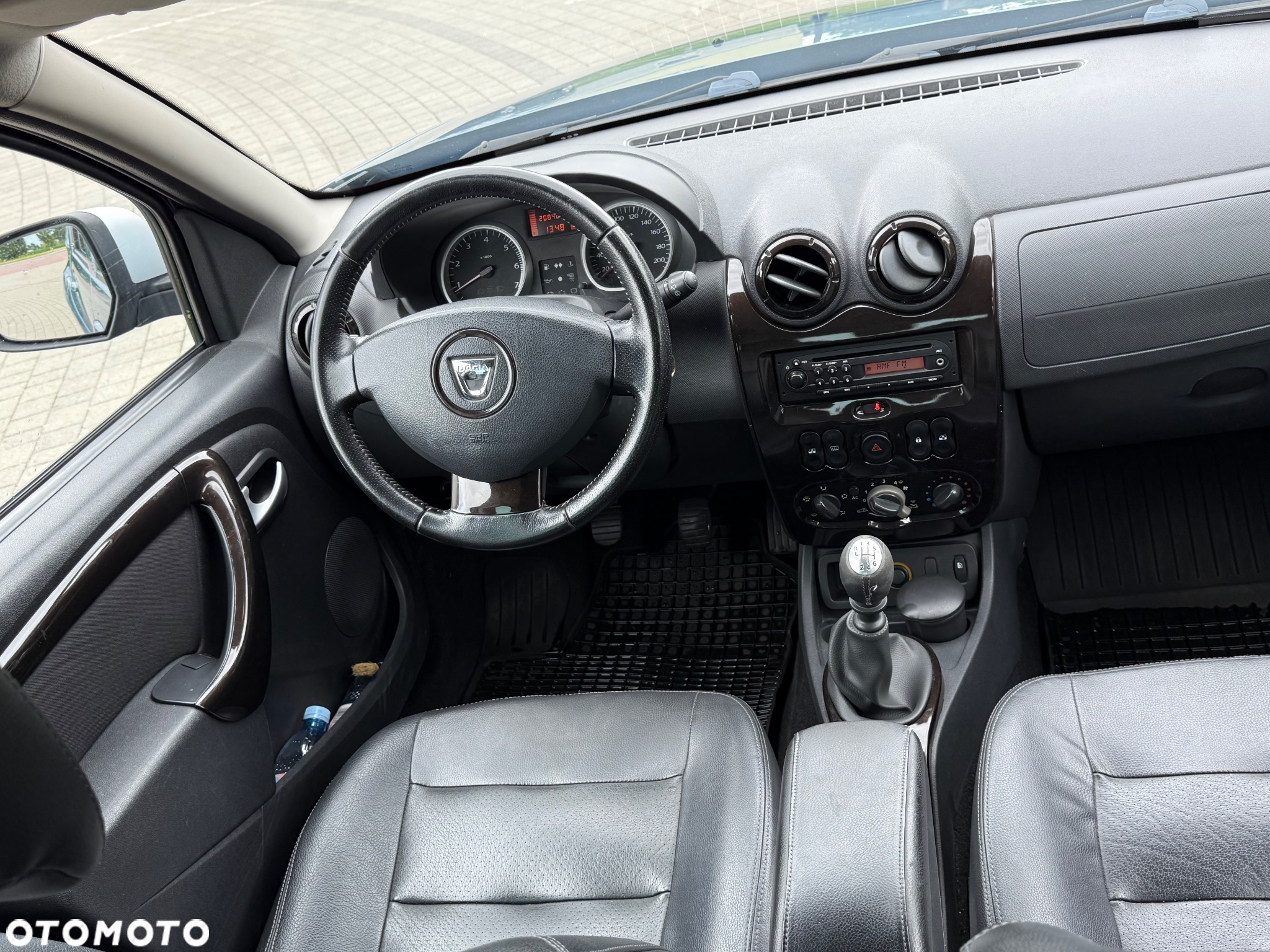 Dacia Duster 1.5 dCi Laureate - 8