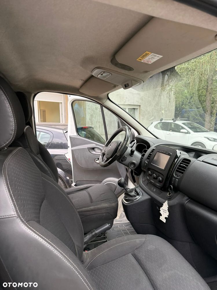 Opel Vivaro - 4