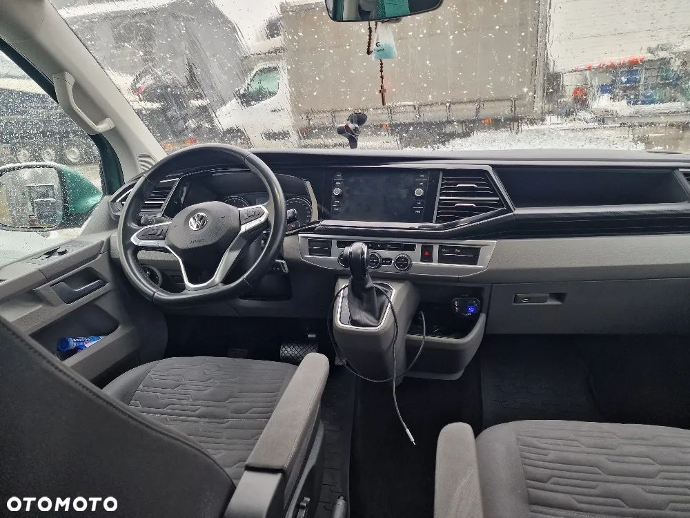 Volkswagen Caravelle 6.1 2.0 TDI L2 Comfortline DSG - 16