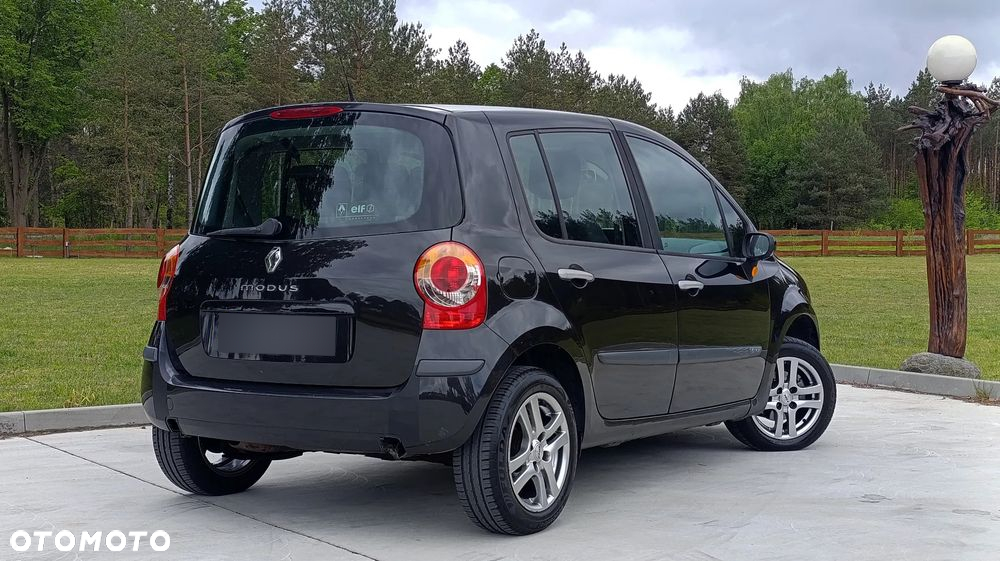 Renault Modus - 24