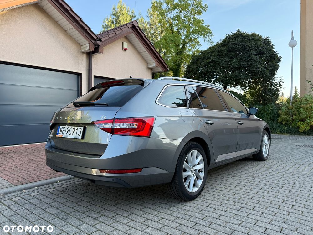 Skoda Superb 1.5 TSI Ambition DSG - 27
