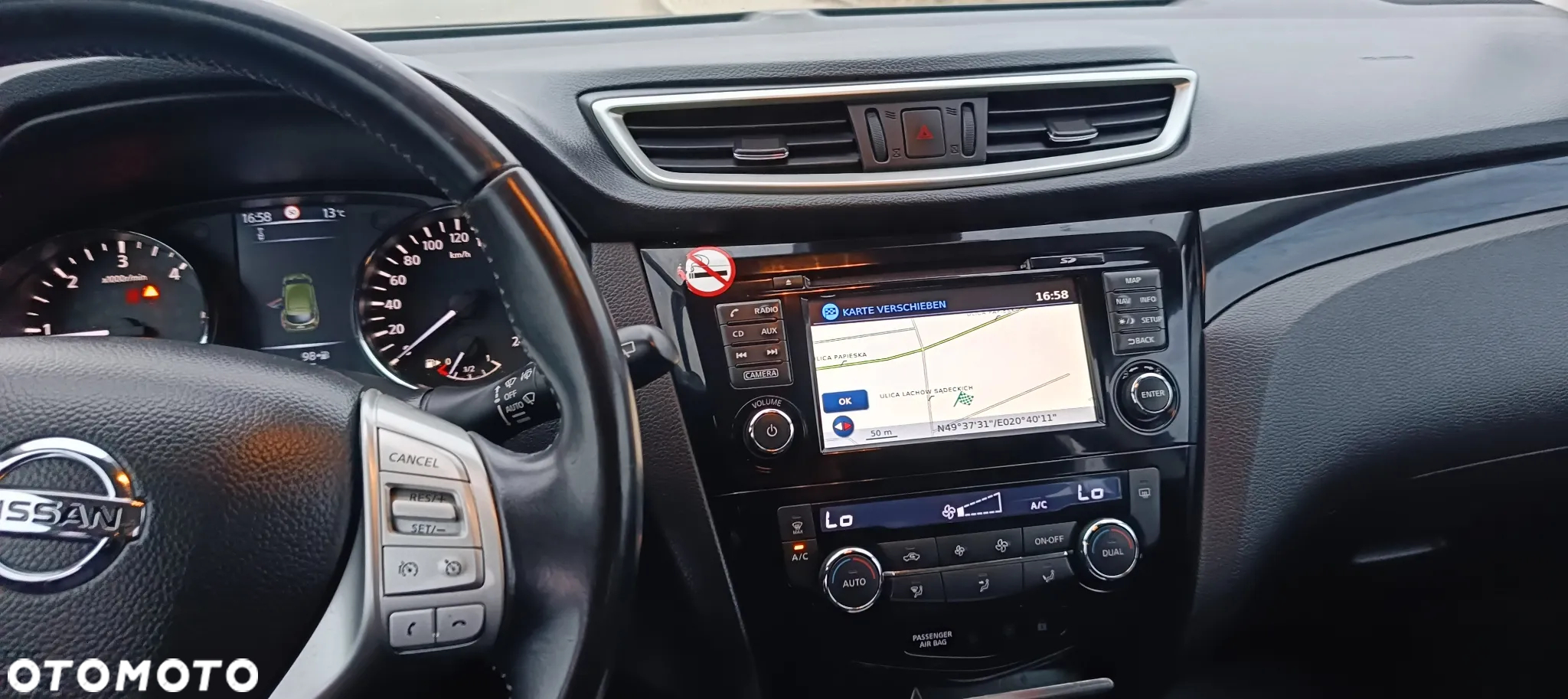 Nissan Qashqai 1.6 dCi ALL-MODE 4x4i PREMIER - 23