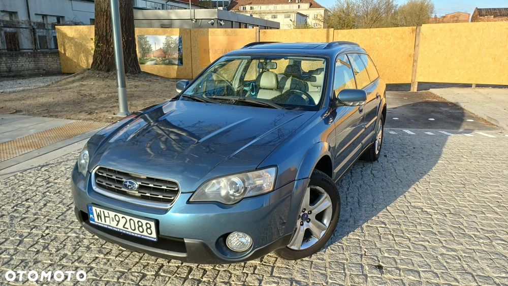 Subaru Outback 3.0 H6 - 1