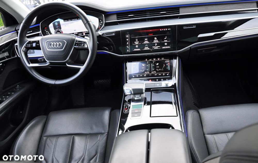 Audi A8 - 11