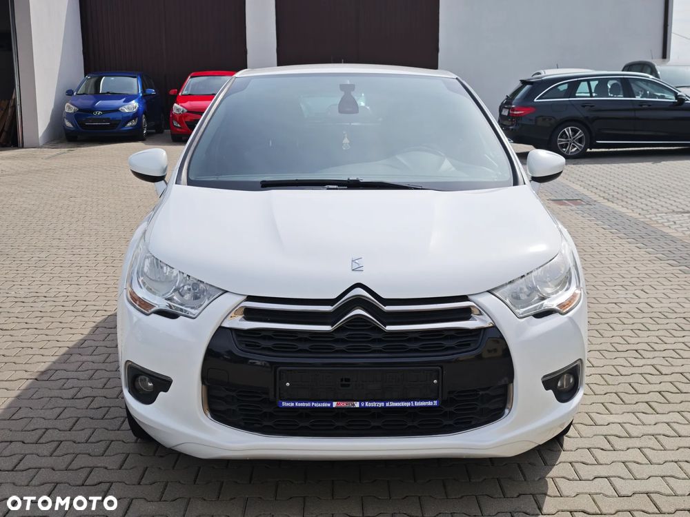 Citroën DS4 HDi 110 Chic - 2