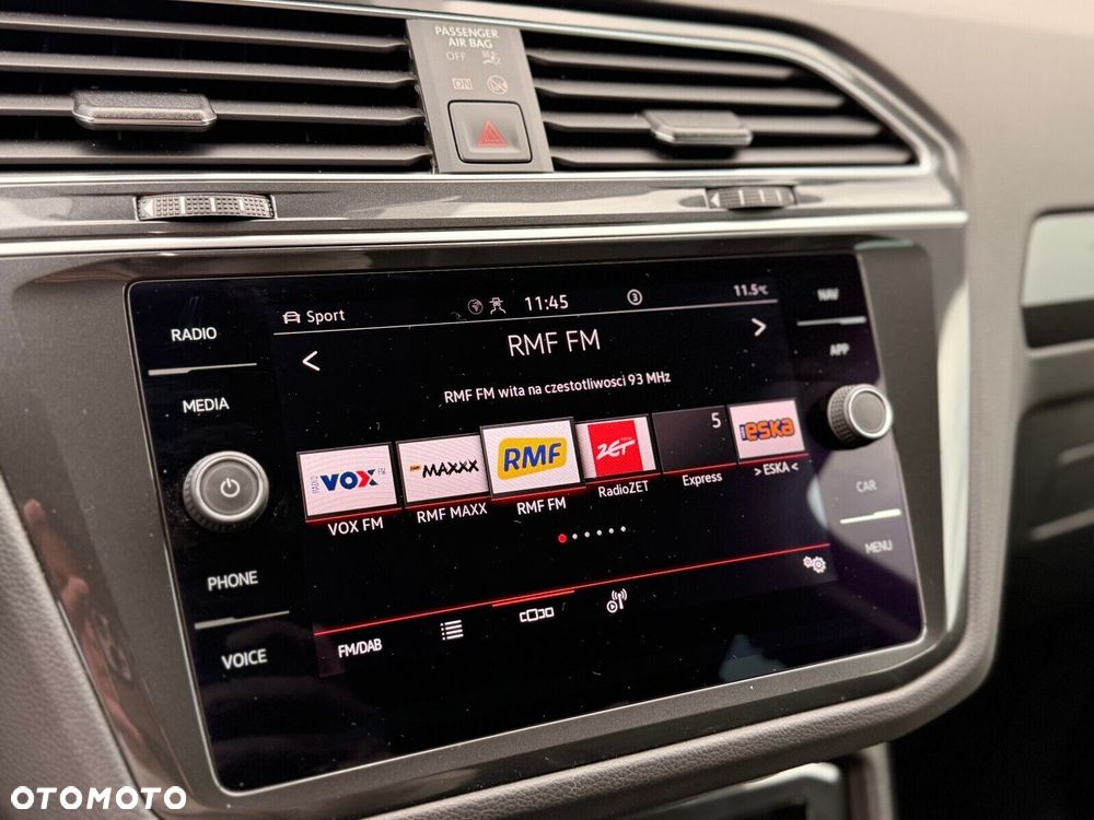 Volkswagen Tiguan - 23