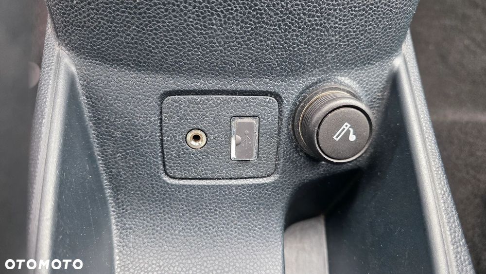 Ford Fiesta - 20
