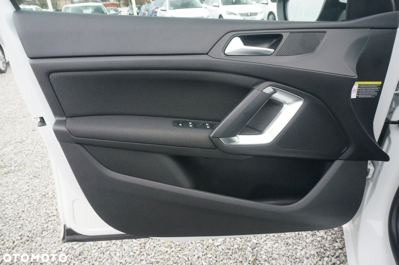 Peugeot 308 1.5 BlueHDi Allure Pack S&S EAT8 - 19