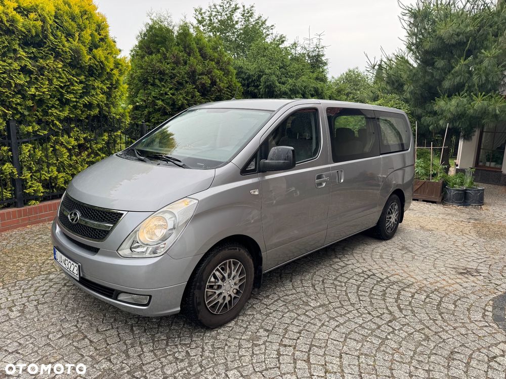 Hyundai H-1 2.5 CRDi Premium - 2