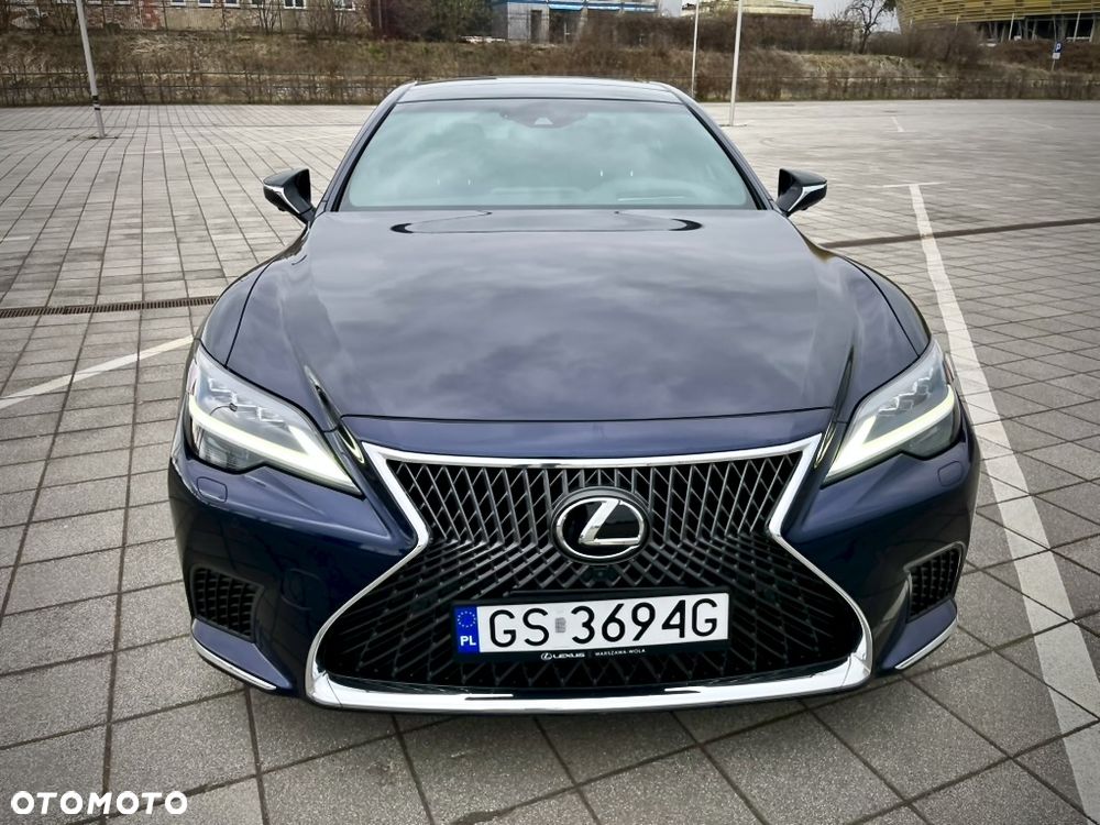 Lexus LS - 3