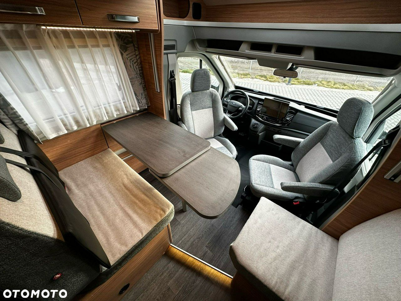 Weinsberg CaraSuite Ford 700 MEG - 15