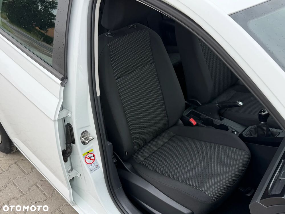 Volkswagen Polo - 16