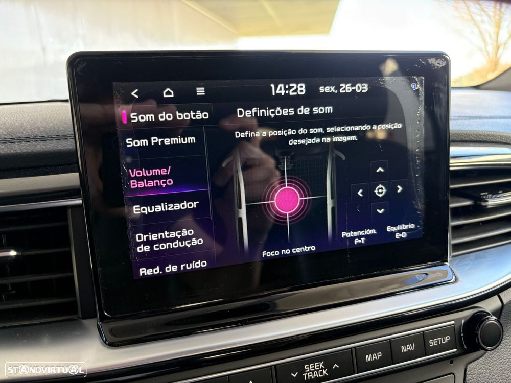 Kia Ceed SW 1.6 CRDi TX+SRF - 33