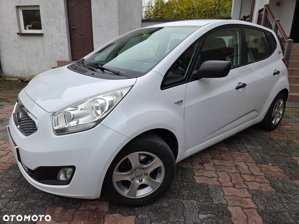 Kia Venga - 5