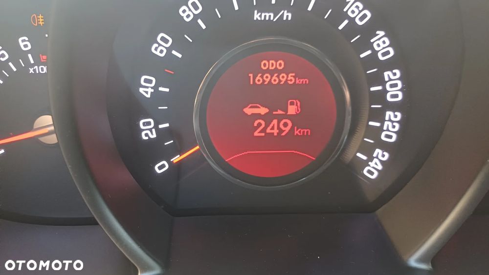 Kia Sportage - 15