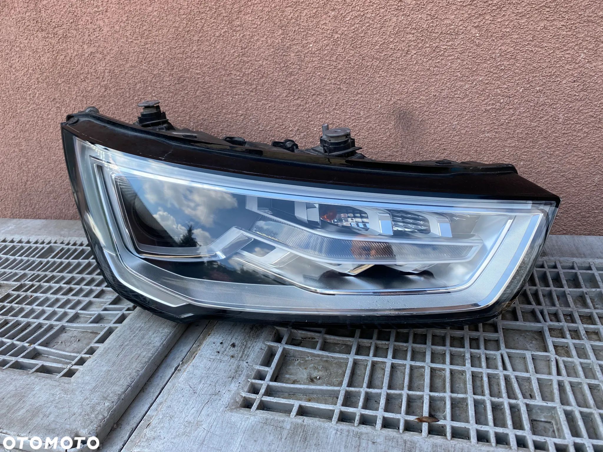 lampa audi a1 8X lift bi xenon led prawa eu kompletna - 1