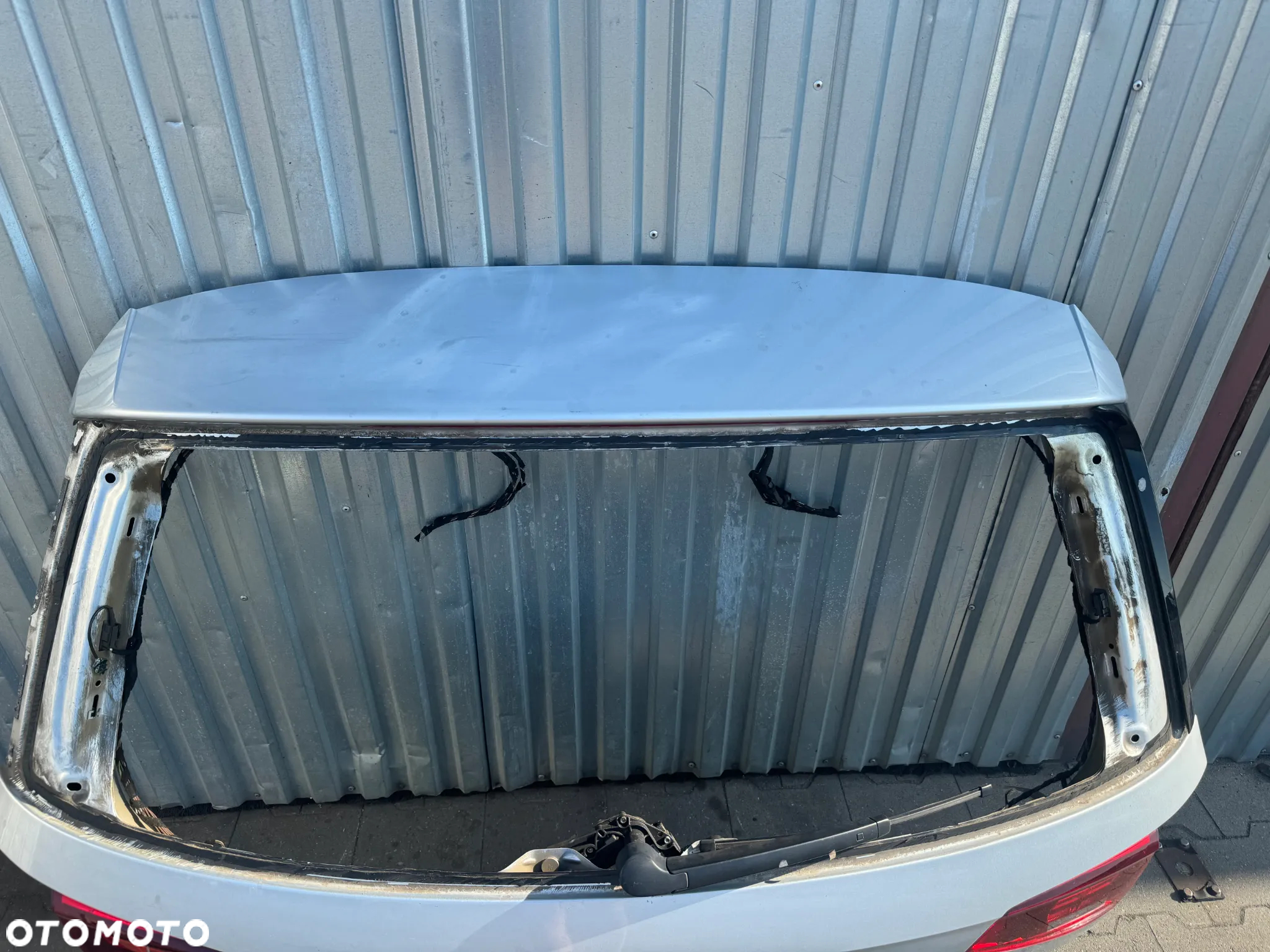 KLAPA BAGAŻNIKA VOKSWAGEN PASSAT B8 GTE LA7WL - 2