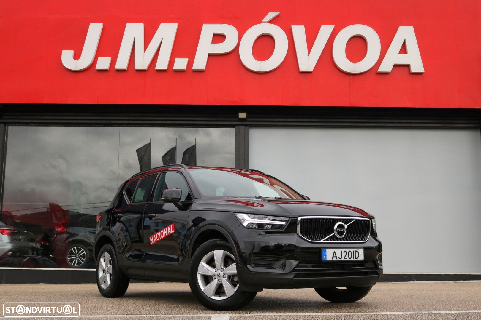 Volvo XC 40 1.5 T2 Momentum Core - 2