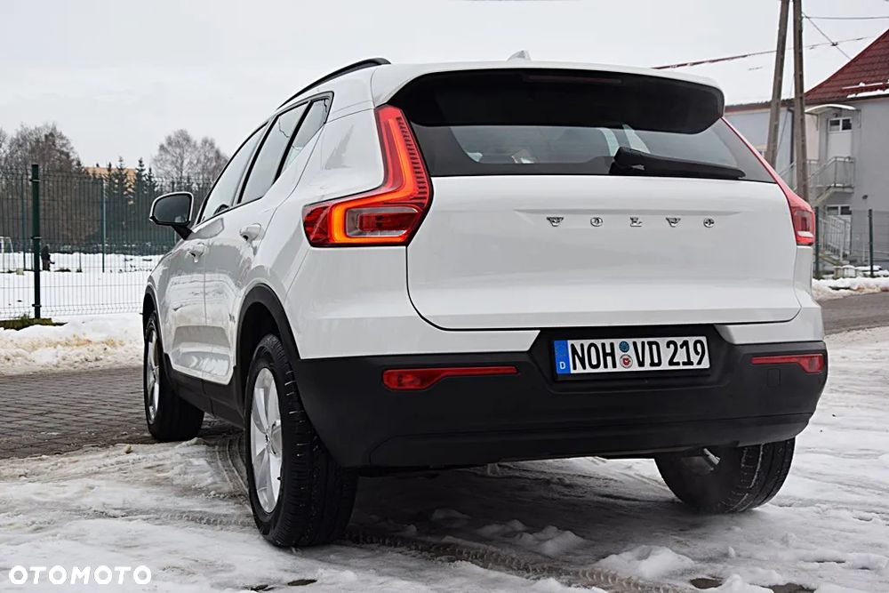 Volvo XC 40 T2 Essential - 3