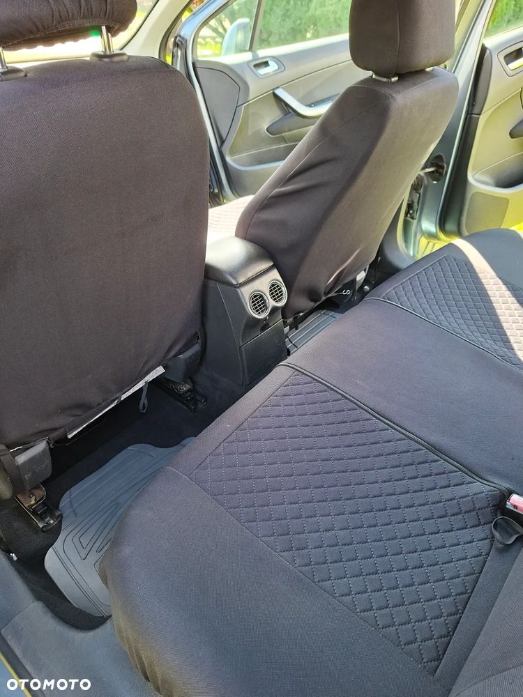 Peugeot 308 1.6 HDi Premium - 8