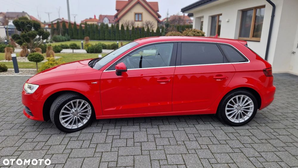 Audi A3 Sportback 1.4 TFSI S line Sportpaket - 3