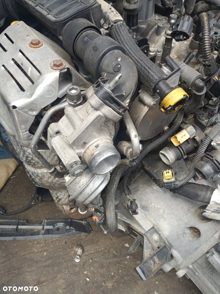 Silnik Citroen Peugeot1.2THP HN01 HN02 HN05 kompletny - 1