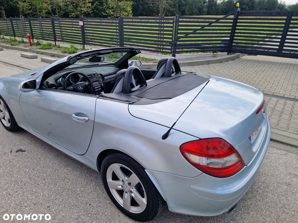 Mercedes-Benz SLK - 12