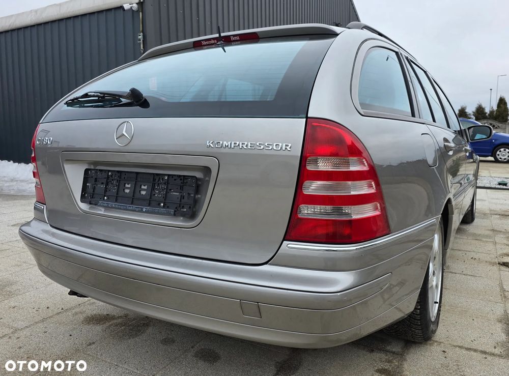 Mercedes-Benz Klasa C 180 Kompressor Avantgarde Sport Edition - 6