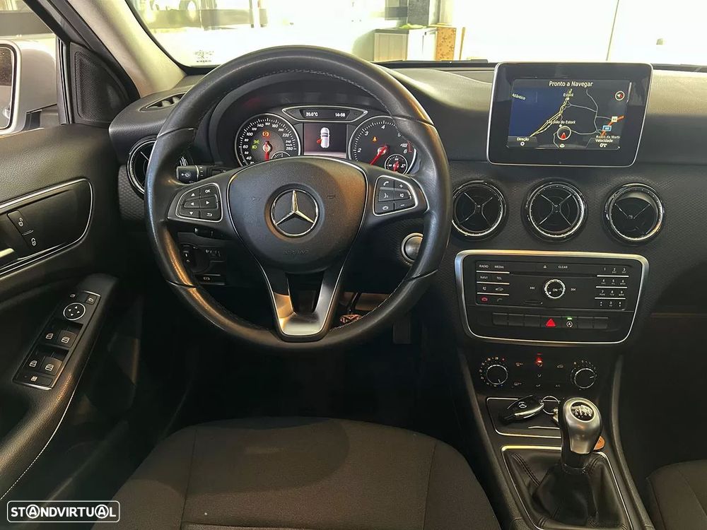 Mercedes-Benz A 180 d Style - 9