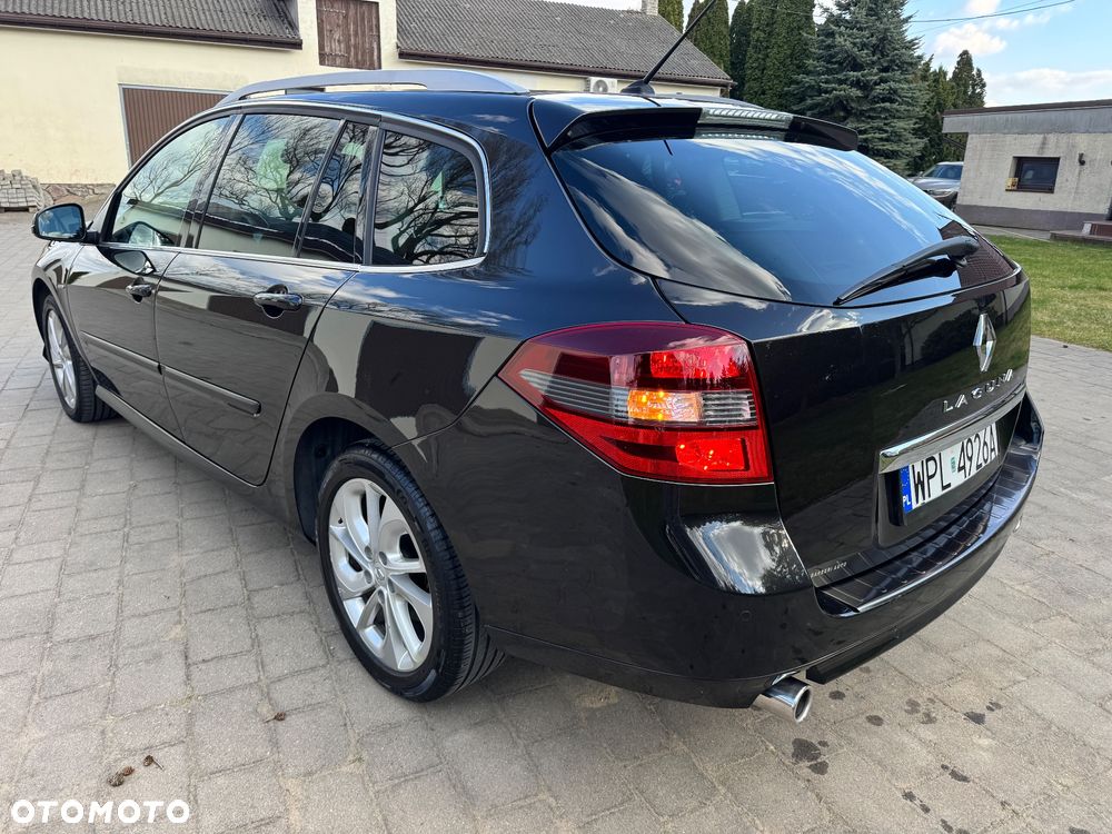 Renault Laguna 2.0 dCi Initiale - 4