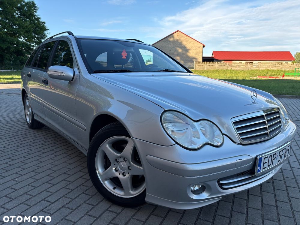 Mercedes-Benz Klasa C 200 CDI Elegance - 9