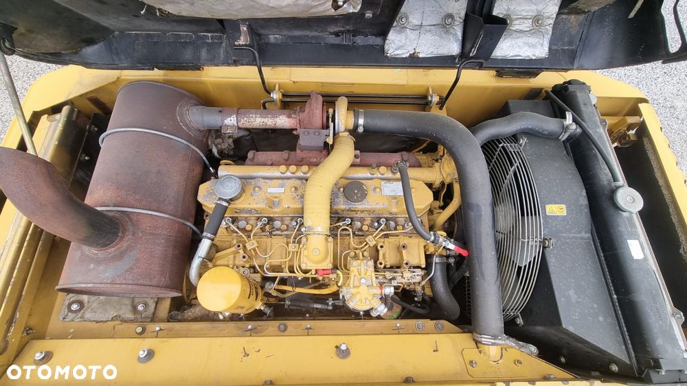 Caterpillar 318C/ Maszyna sprowadzona - 16