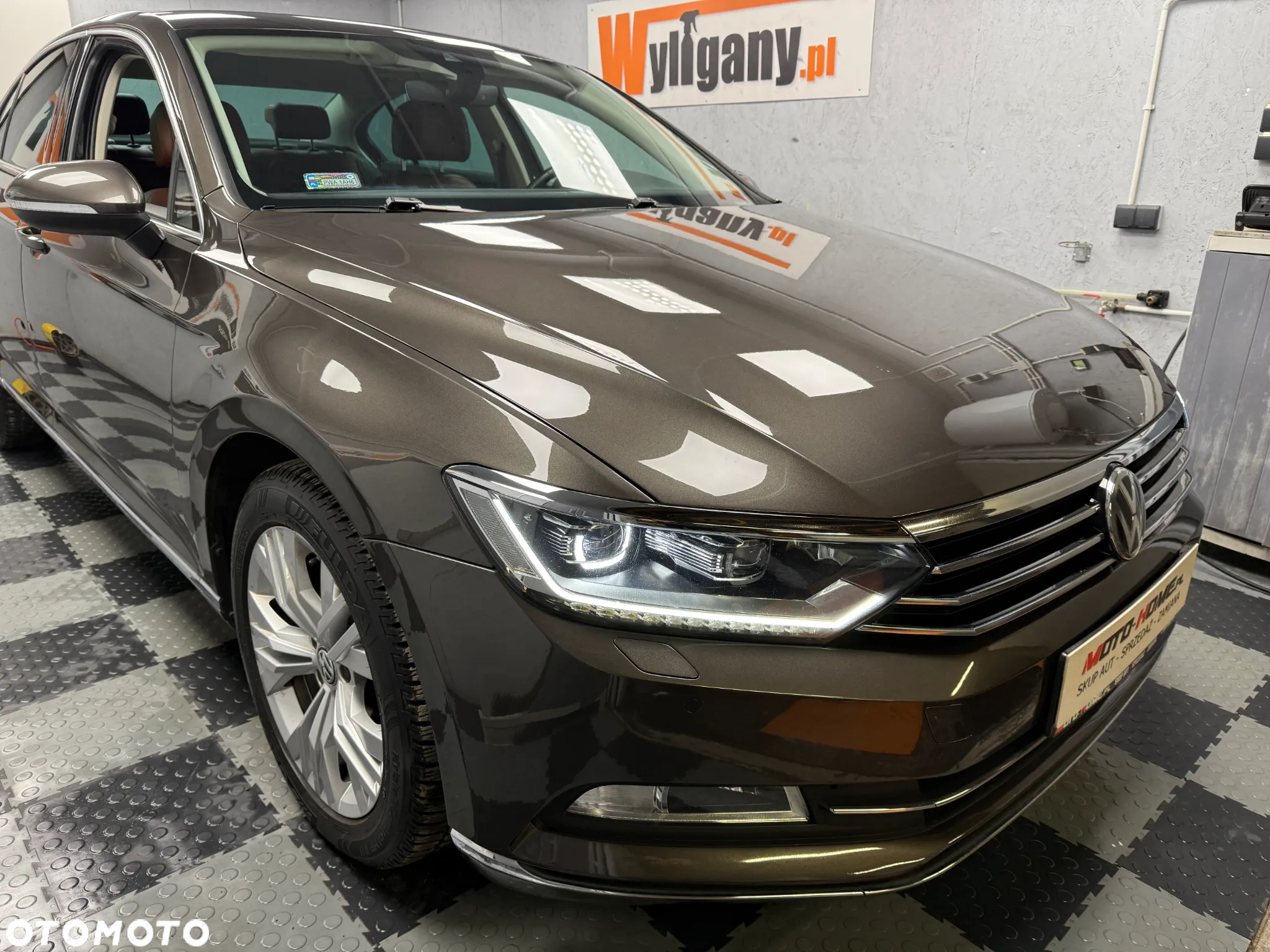 Volkswagen Passat - 31