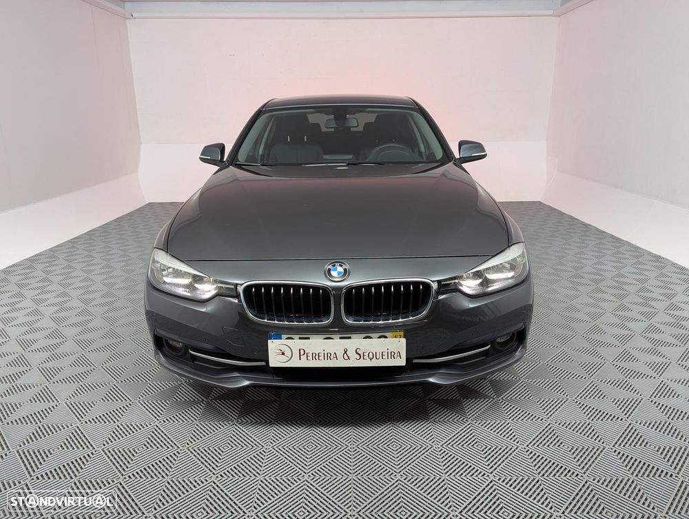 BMW 318 d Line Sport - 7