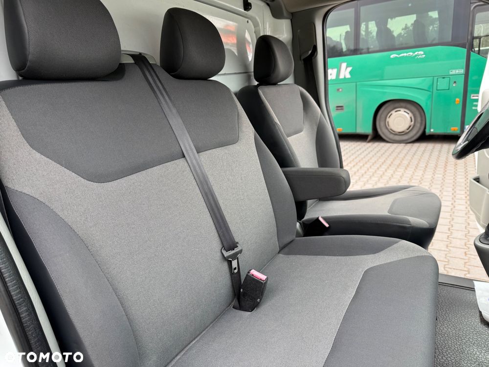 Renault Trafic - 13