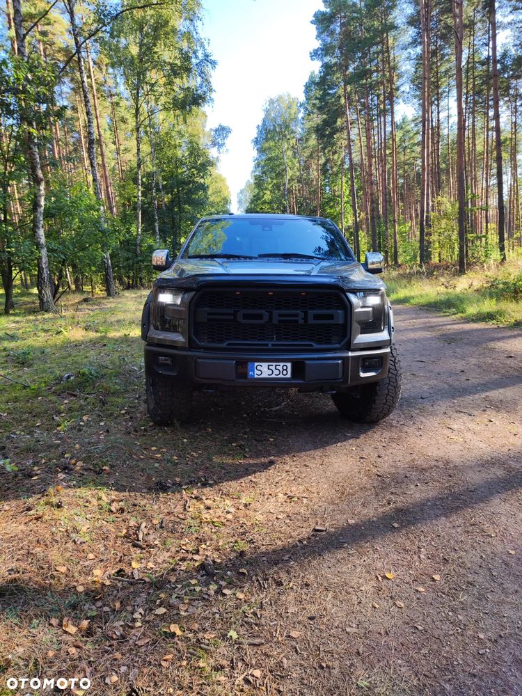 Ford F150 - 4