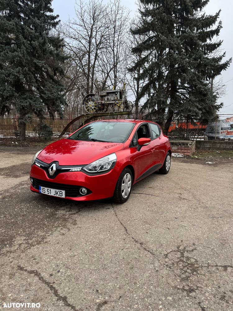 Renault Clio - 2