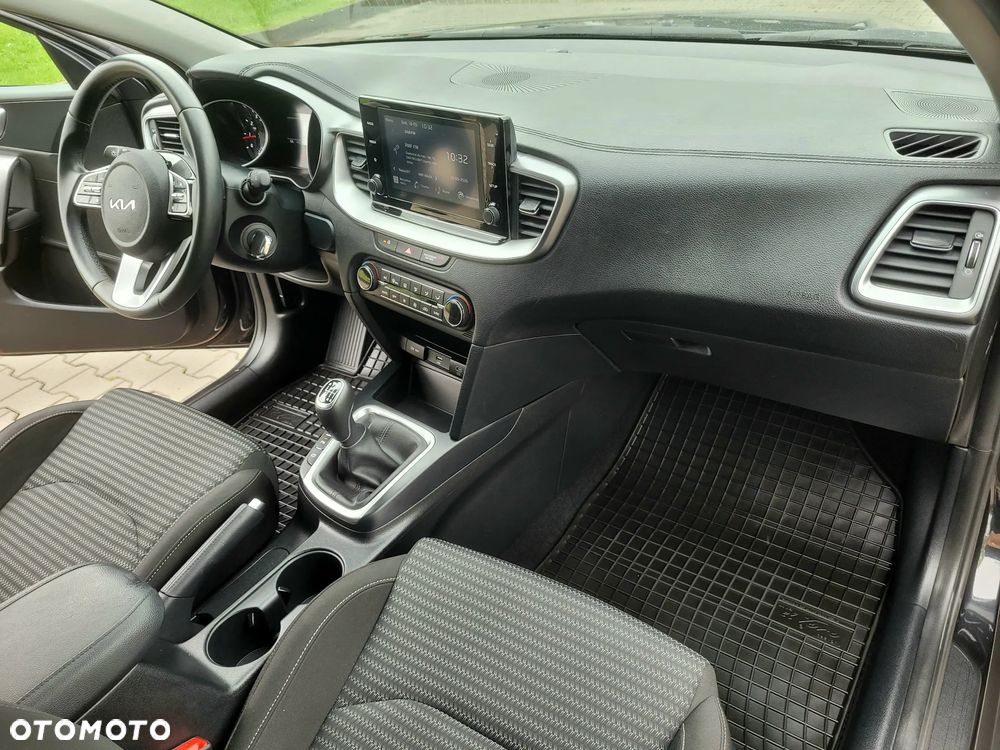 Kia XCeed 1.5 T-GDI L - 23