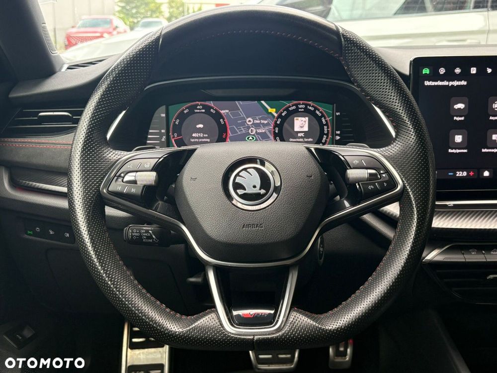 Skoda Octavia 2.0 TSI RS DSG - 8