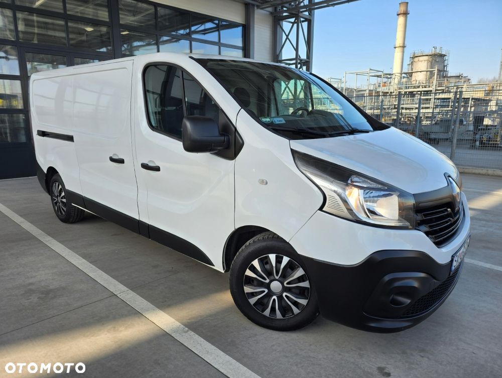Renault TRAFIC - 9