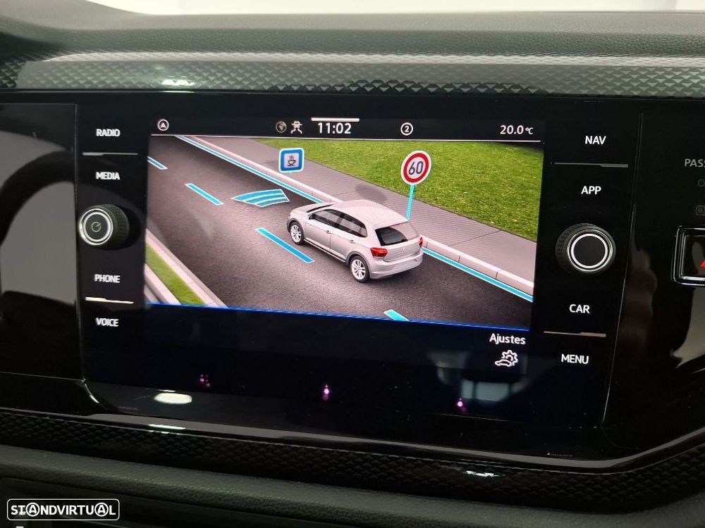 VW Polo 1.0 TSI Urban DSG - 15