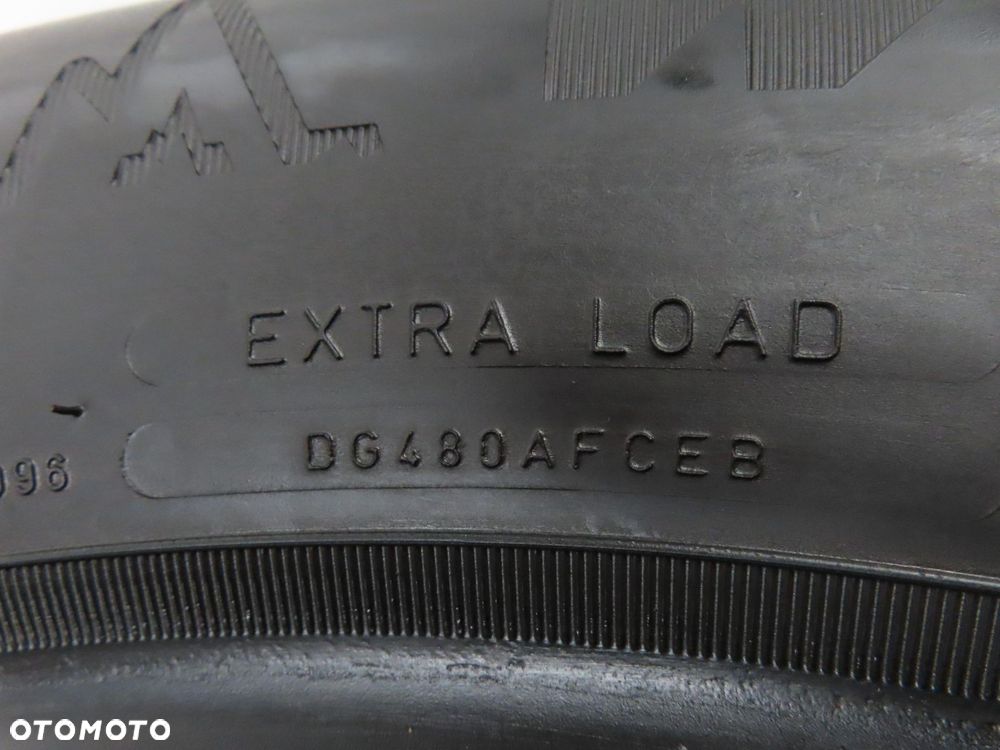 2x 235/55R19 OPONY ZIMOWE UŻYWANE Dunlop Winter Sport 5 SUV 105V XL - 4