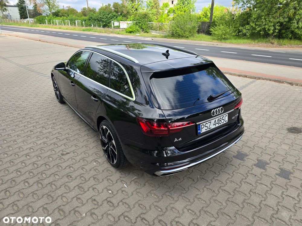 Audi A4 Avant 40 TFSI S tronic - 13