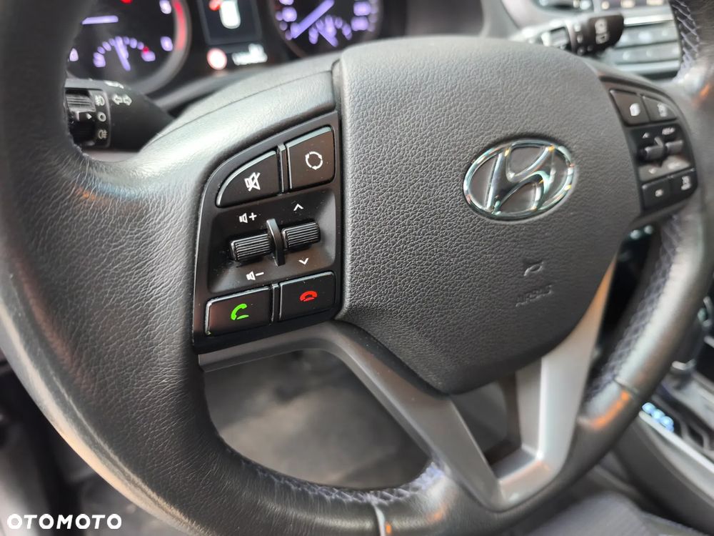 Hyundai Tucson 2.0 CRDI 4WD Automatik Style - 18